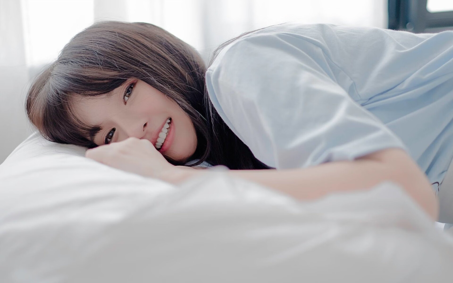 电竞选手职业化道路:训练、比赛与商业价值,电竞职业选手一般是干什么的