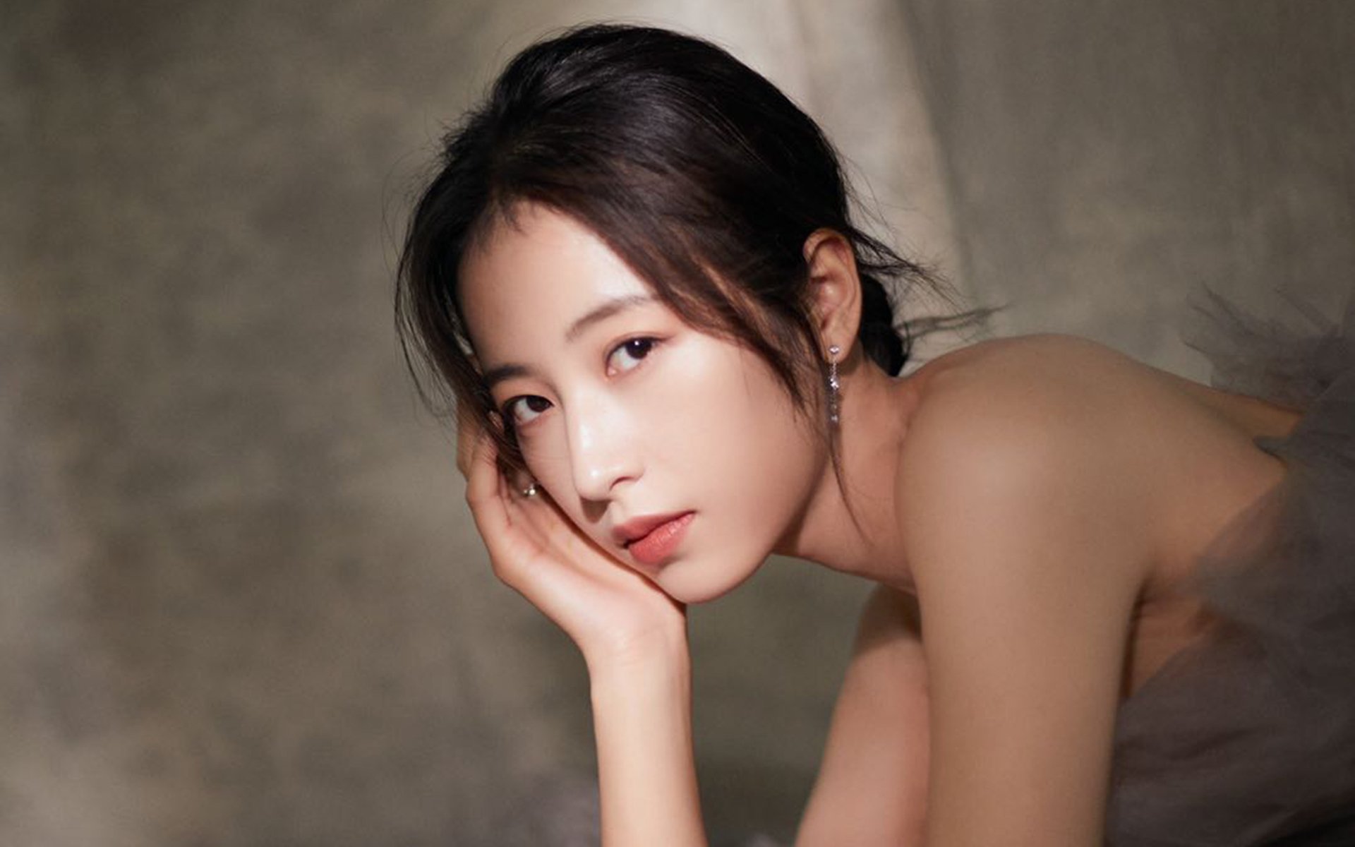 开云官方网站-国足战术风格是否需要更多多样性，国足技术特点