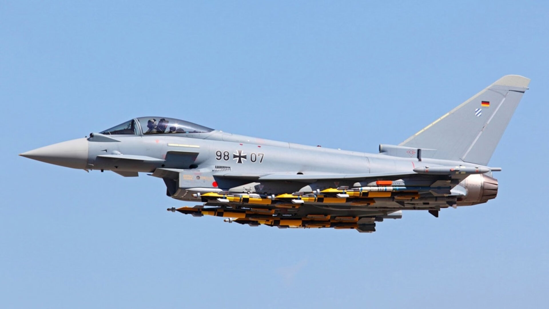 开云官网APP下载-布克赛后称胜利属于全队不是个人，布克总决赛场均得分