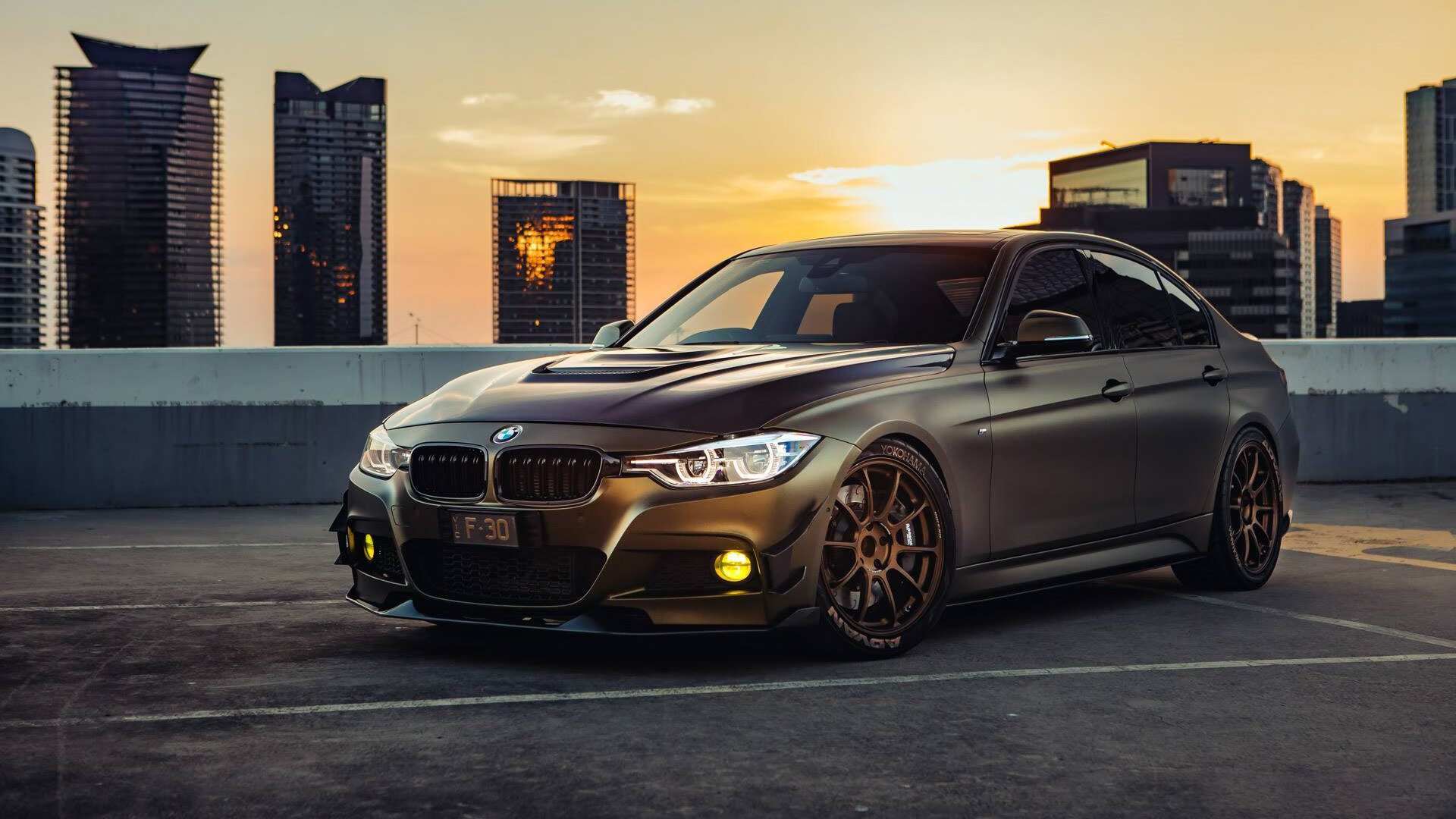 英格兰男女队发展潜力助推橄榄球行业增长,英格兰橄榄球队队徽