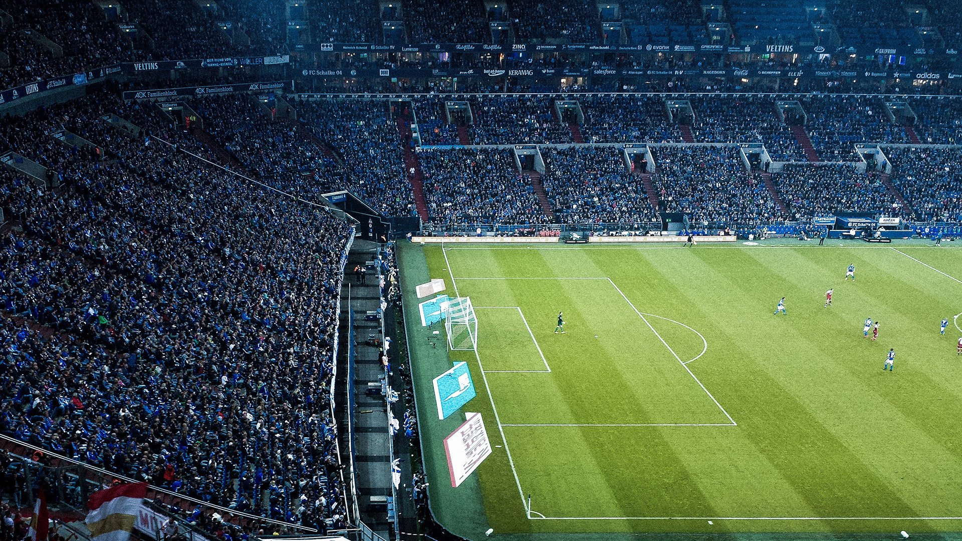 沃尔夫斯堡稳守反击战术执行到位，沃尔夫斯堡最新阵容